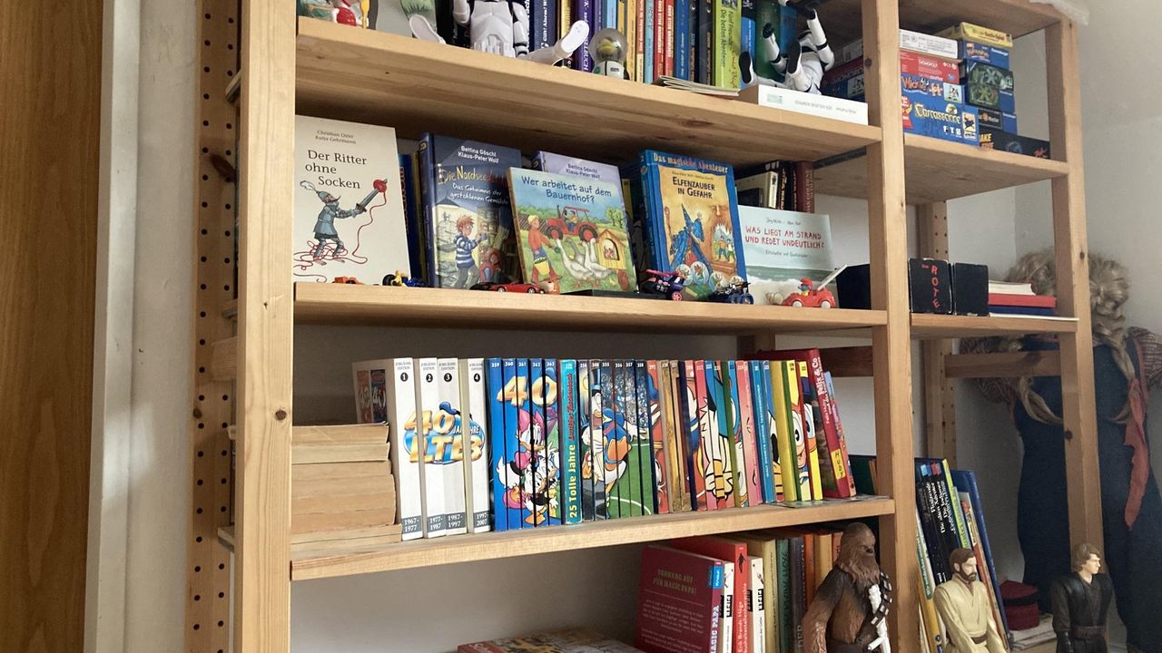 Kinderbücher und Spiele im DG für alle Kinderbücher und Spiele im DG für alle